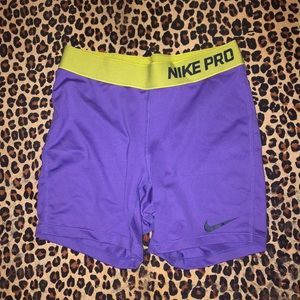 NIKE PRO SPANDEX